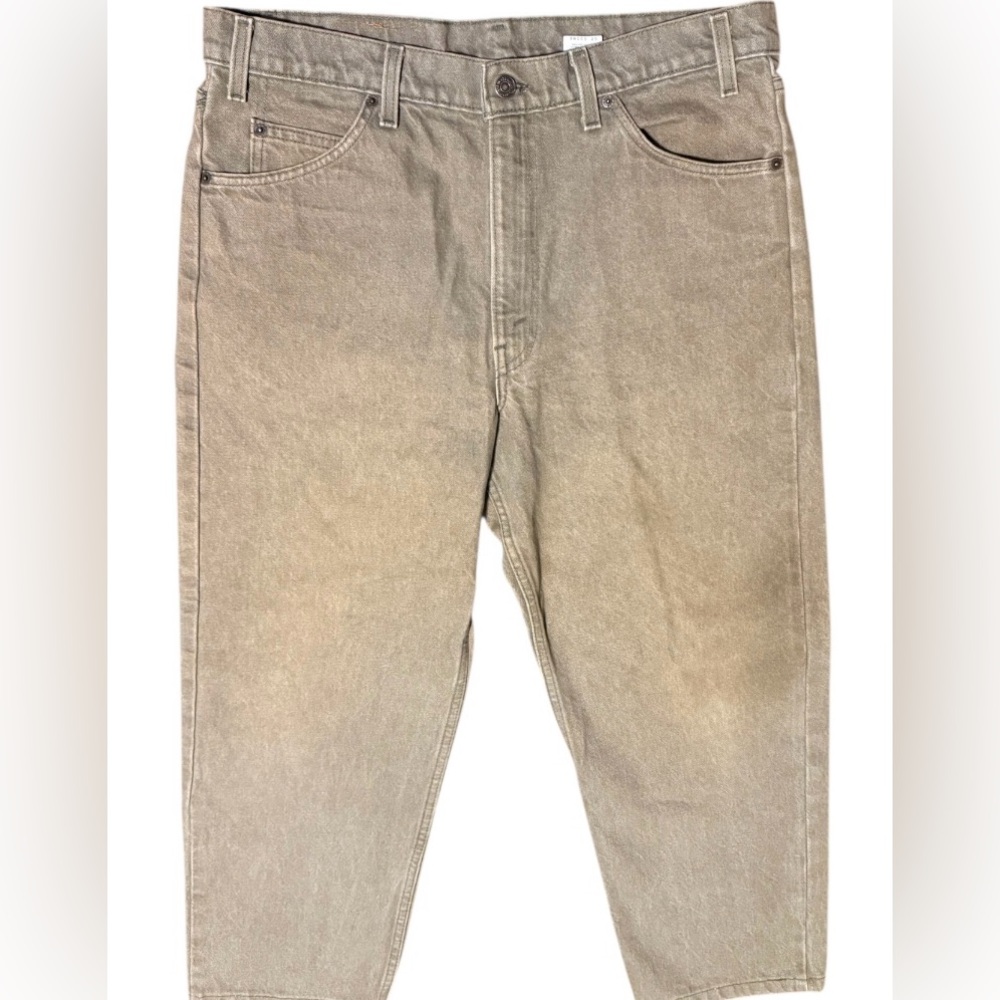 Men's Classic Levi”s Tan Jeans - Picture 4 of 7